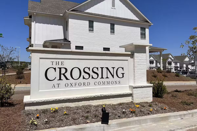 Neighborhood Entrance - The Crossing at Oxford Commons Townhouse