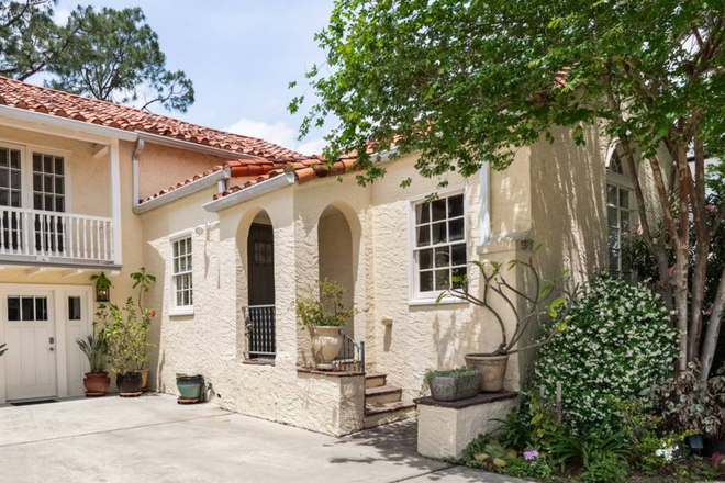 Front of house - tenant door on ground floor - Cozy Safe and Near Tulane!