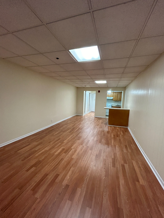 2 - Amazing Studio, H/Hw Inc., Pets Friendly, No Fee! Apartments