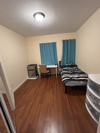 Room photo - Spacious Single Right Across School Center Townhome