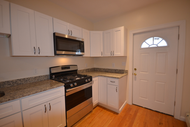 Kitchen - 3 bed in East Boston, next to Maverick! Apartments