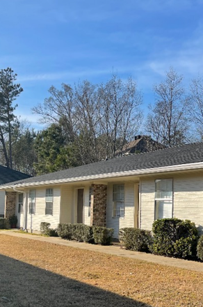 Photo - University North III Apartments