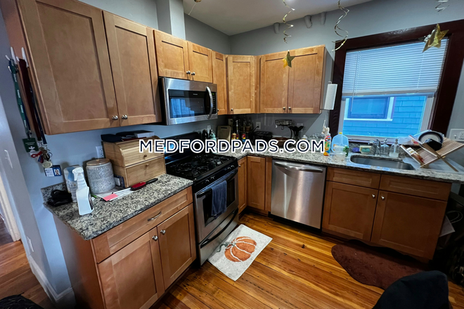 Kitchen - New Listing! Apartments