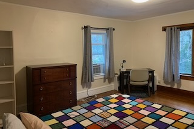 Bedroom facing SW corner - Quiet, Safe, easy commute, All Utils Included! House