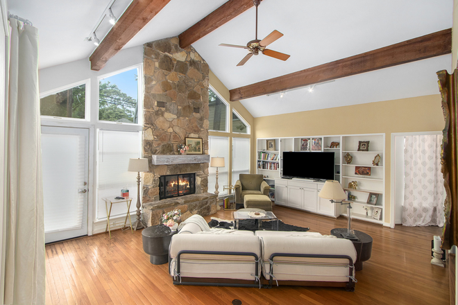 Second Living Room with Large TV and fireplace - All bills paid bedroom in shared housing