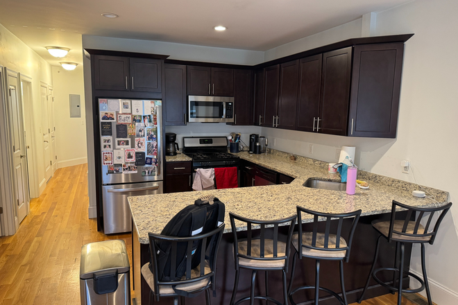 kitchen - SPACIOUS 3 Bed/2 Bath w/ Central AC & Private Deck! Avail. 9/1/26!! Apartments
