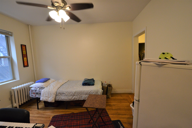 bedroom - 1 min walk to school Haviland Studio $2200 Apartments
