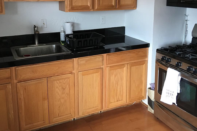 kitchen - Large Furnished Bedroom in Friendly Co-living House