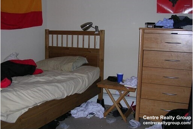 - - Right Close to Campus!! Studio w/ ALL Utilities Incld, Laundry in Building Apartments