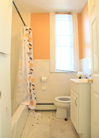 . - **NO BROKERS FEE!!** Beautiful 3 bedroom, 2 bath apartment w/ in-unit laundry