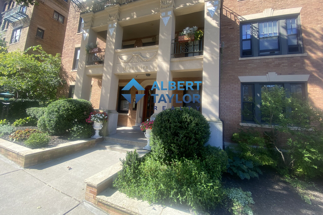 Exterior - Renovated 3 Bedroom Condo!! No Broker Fee!!