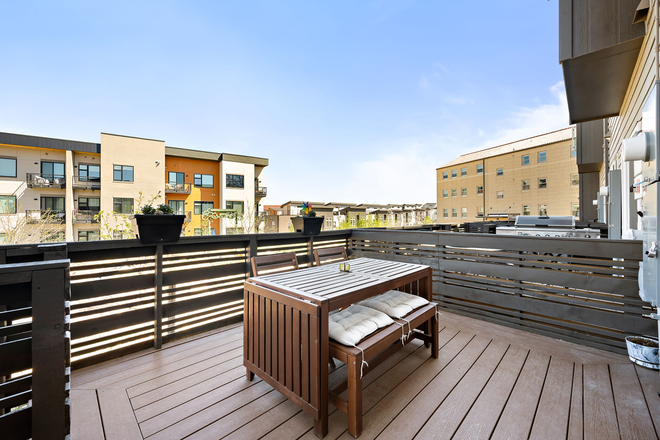 Deck - Aria Denver
