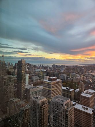 City and lake view - All-Inclusive Luxury Private Room with Ensuite