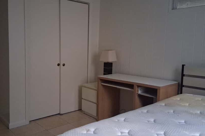 Bed room - Near University Furnished Room International Students House