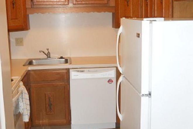 kitchen - Riverside Park - 1BR Single Floor Apartments