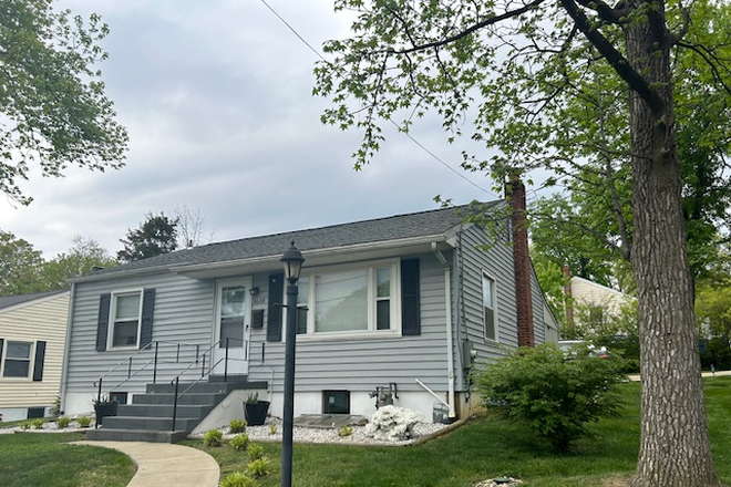 house - BEDROOM for RENT in COLLEGE PARK, MD House
