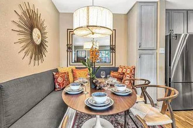 Dining nook - 1 Bedroom Available in 3-Bedroom House Next to the Hill - Girls Only