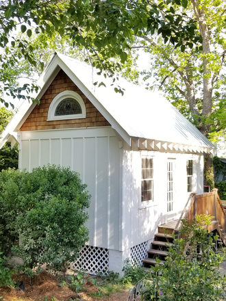 View of entrance with double staircase - Gorgeous, furnished tiny house for one in downtown garden oasis. Flex. lease/incl. all utilities