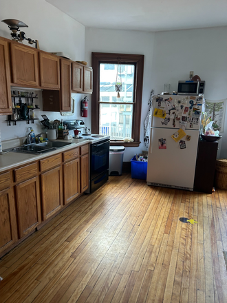 Kitchen - 3 Bedroom Apartment