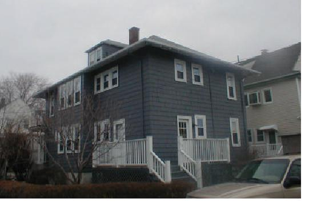 Back - 7 Greenleaf Ave - 3 BR & 3 BR Apts.  No Fee
