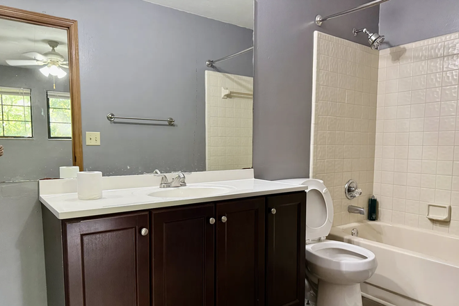downstairs bedroom - Immediate move in 3/3 beautifully updated condo
