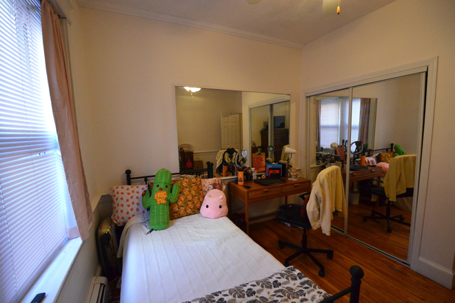 Bedroom - Close to Berklee ! Apartments