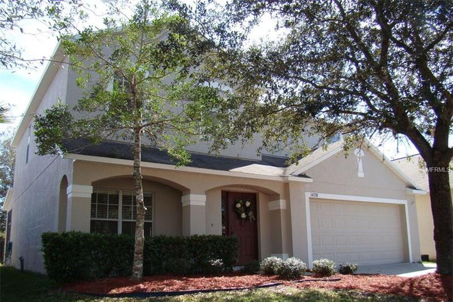 outside view - 2404ft2-Great Big House to Live in for Grads & Professionals!$3500 All Inclusive (Next To UCF)