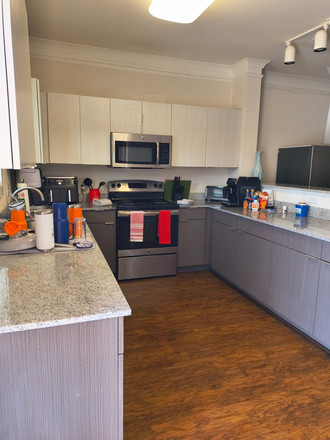 Kitchen - Yugo Highbranch Gainesville