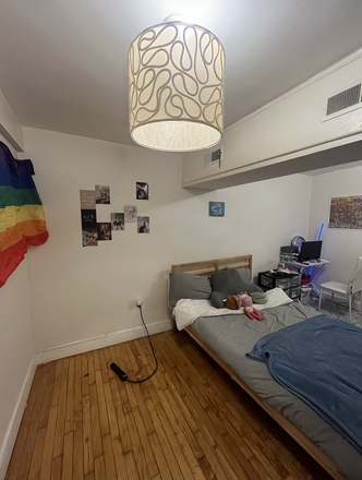 Bedroom - Spacious bedroom for rent in 3bed/1bath Apartments