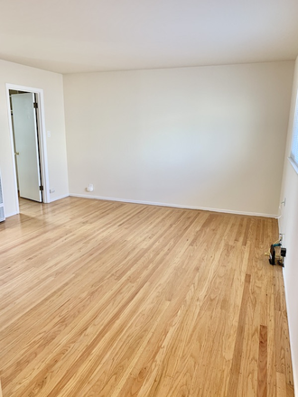 Studio - Quiet studio on top floor nearby University of San Francisco Apartments