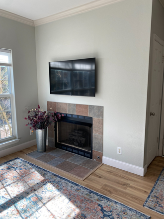 Living Room - Condo For Rent