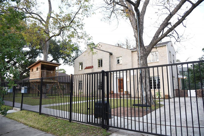 exterior - 5bd/3.5ba Fully Furnished House June/July Sublet!