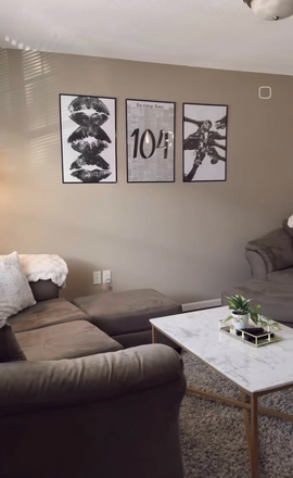 Living Room - The Quarters Mankato Apartments