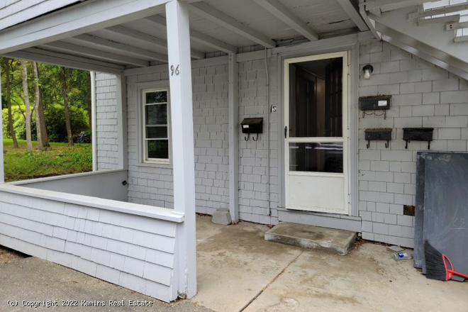 Exterior Front - 96 North Prospect Street (Downtown)