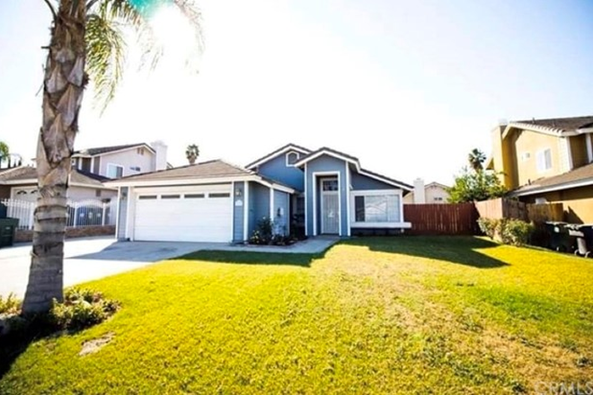 Street View - Home for Rent_ Approx 680/ room_ Some furniture & kitchen supplies