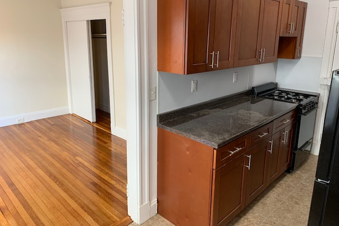 Call NOW for showings! 617-236-8550 - BOYLSTON ST - *NO FEE* NICELY SIZED 1BR/1BA IN SYMPHONY FOR *9/1/2026* W/ LNDRY IN BLDNG, H&HW INC Apartments