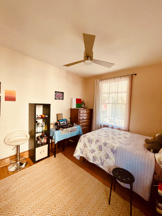 Room with dresser, small desk and bookshelf - 10x12 furnished room in family group house, seeking household help in exchange for rent