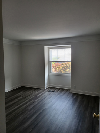 2nd bedroom - Private Room for Rent Townhome