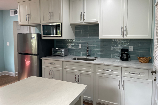 kitchen - Separate daylight basement apartment; private entrance