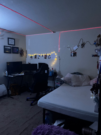 Master bedroom (for lease) - Townhouse of Amherst