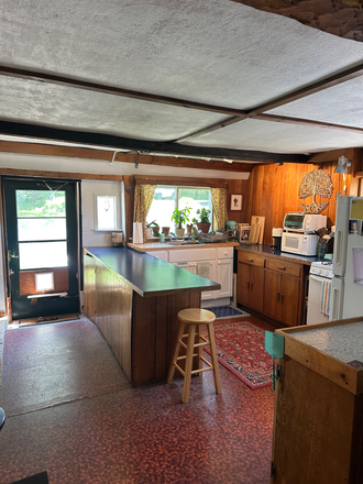 Kitchen - 1393 Sanders Rd Apartments