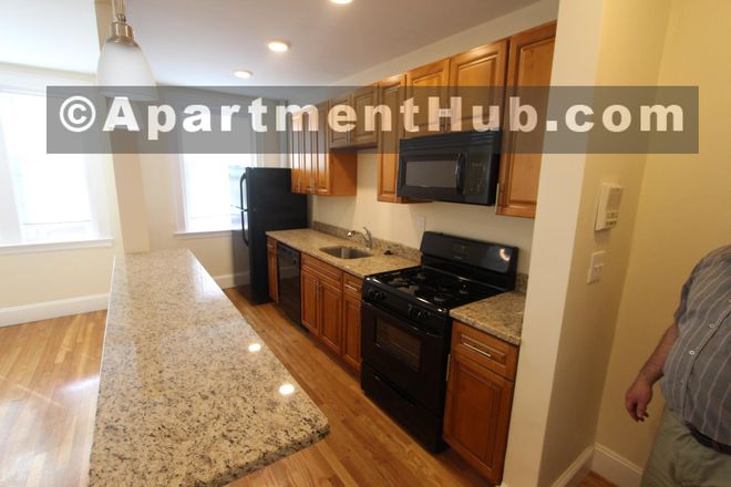  - Renovated apartment in brick building