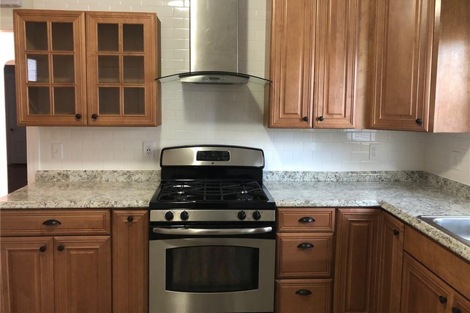 kitchen - Sunny first floor floor apartment located in desirable West Side neighborhood Providence.