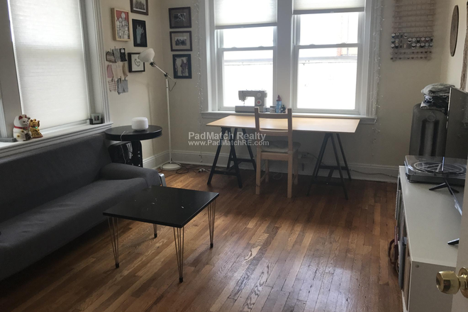 !!! - PET FRIENDLY No Fee building by the train with, heat and hot water included! Allston/Brighton border Apartments