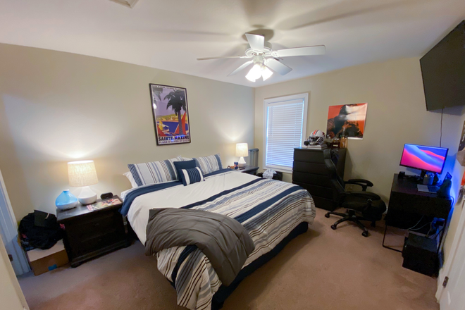 Bedroom - Eagles Landing South - Private bath and furnished living area including big screen TV! House