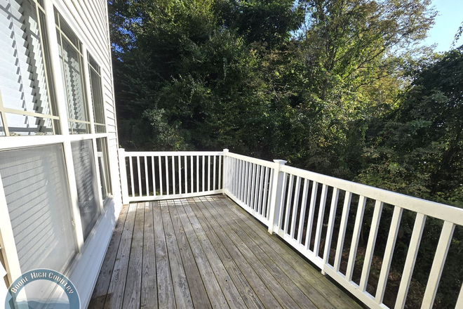 Photo - 3BR/2.5BA Duplex