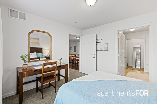 Bedroom - Varsity House