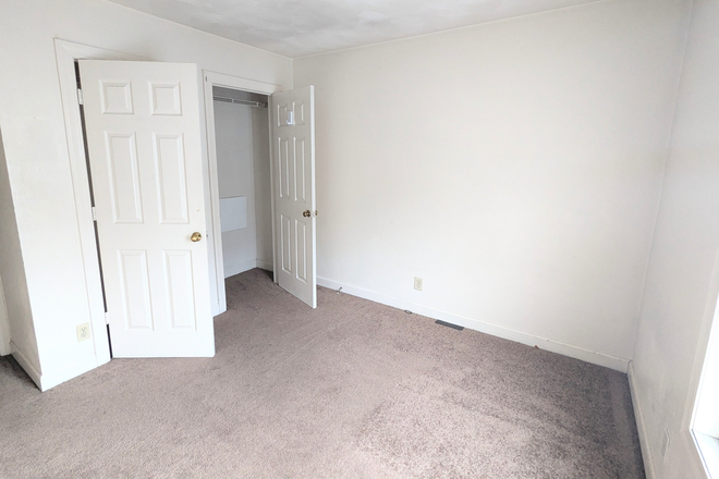 Bedroom - Tech Village Center