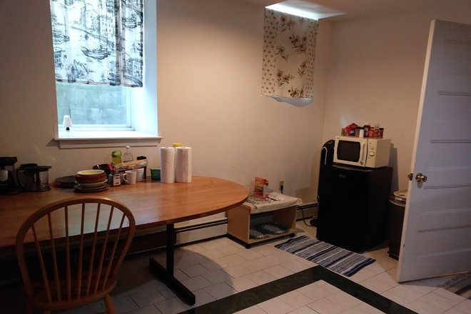dining room - furnished 1 BR at Harvard Square,  utilities included, available January 15, 2026 House