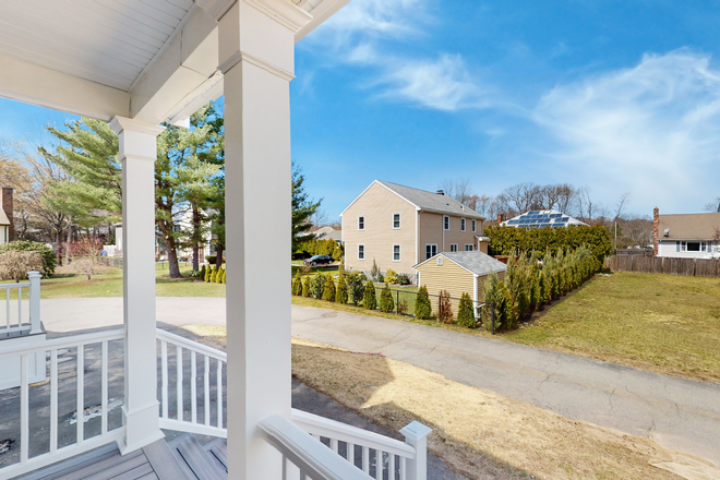 first floor porch - Roommates? Walk to campus from this Furnished 3 Bedroom Apartments
